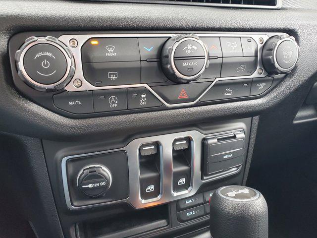 new 2026 Jeep Wrangler car, priced at $41,055