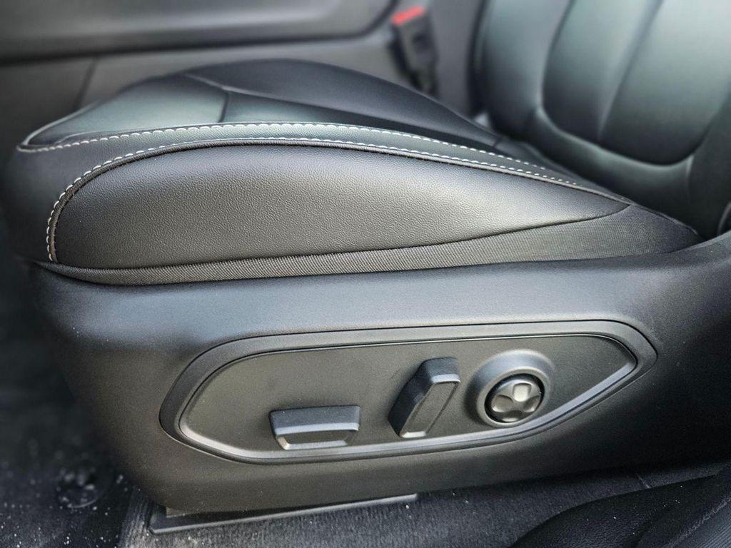 new 2026 Jeep Grand Cherokee L car, priced at $42,495