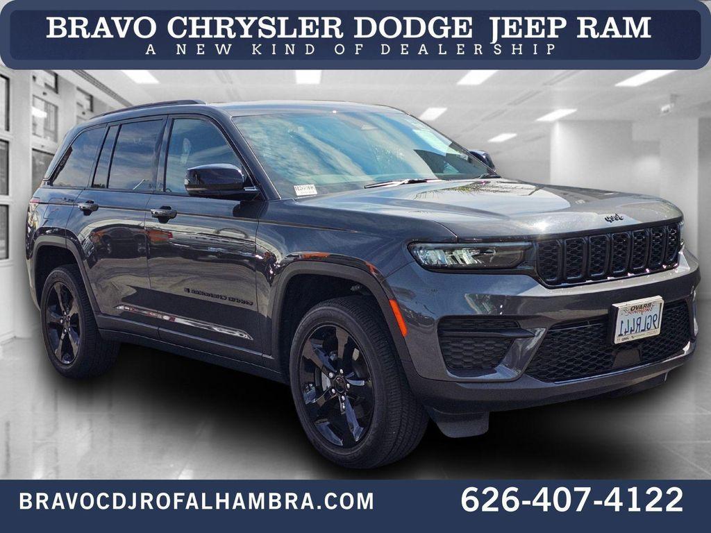 used 2023 Jeep Grand Cherokee car, priced at $32,018