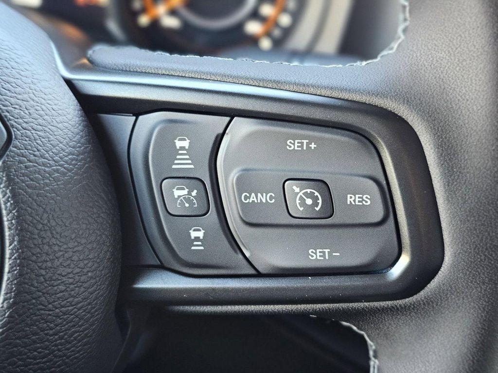 new 2026 Jeep Gladiator car, priced at $40,995