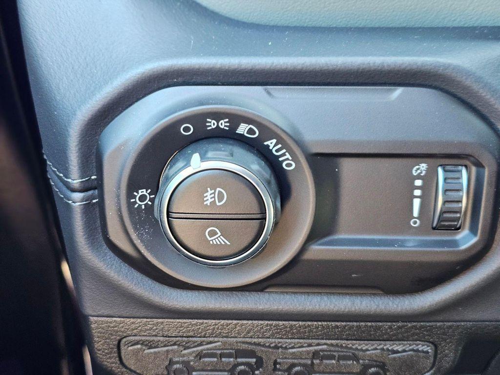 new 2026 Jeep Gladiator car, priced at $48,995