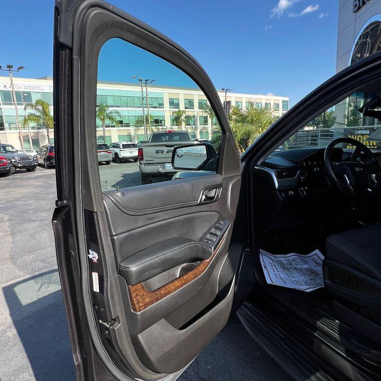used 2015 Chevrolet Suburban car, priced at $21,995