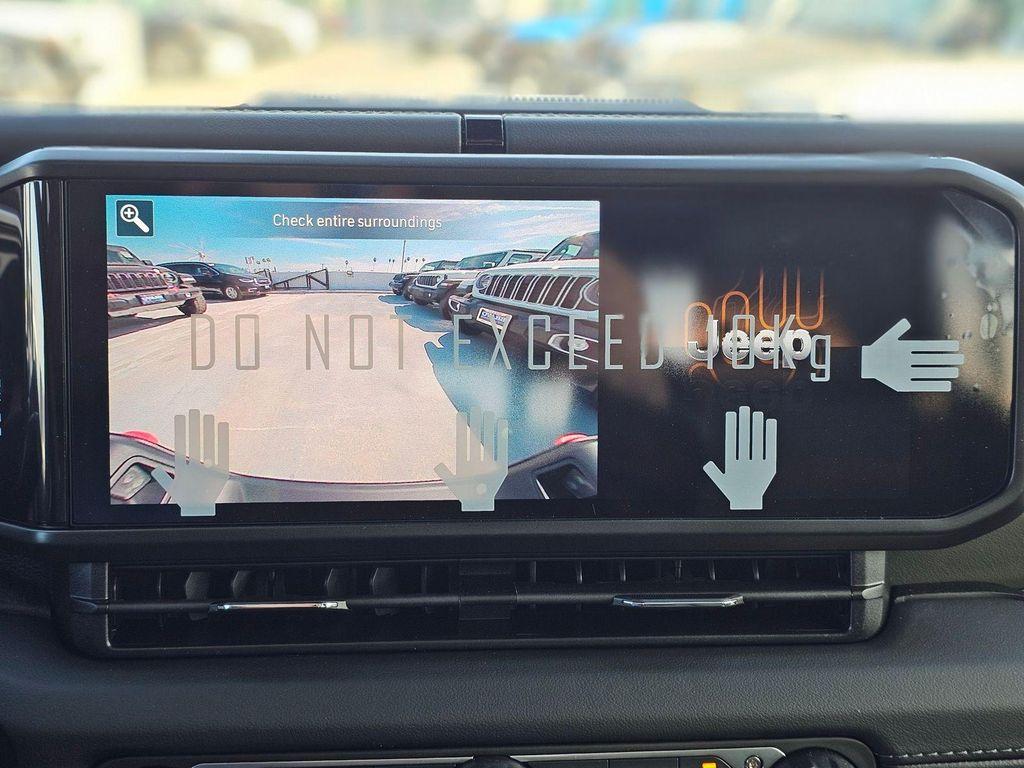 new 2026 Jeep Gladiator car, priced at $51,995