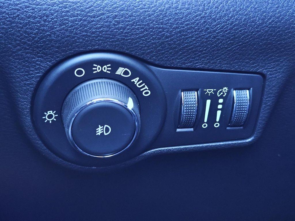 new 2026 Jeep Compass car, priced at $26,399