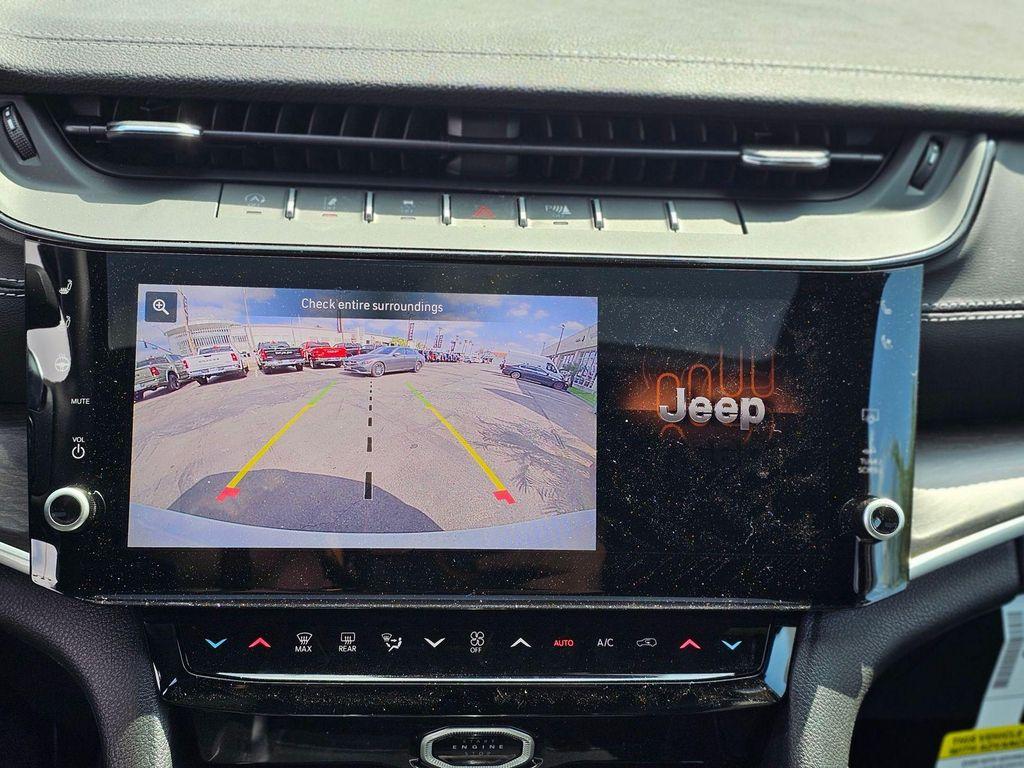 new 2026 Jeep Grand Cherokee car, priced at $29,495