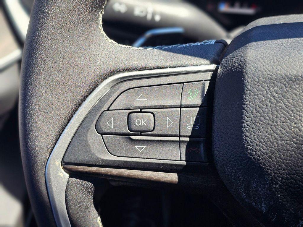 new 2026 Jeep Grand Cherokee car, priced at $39,399