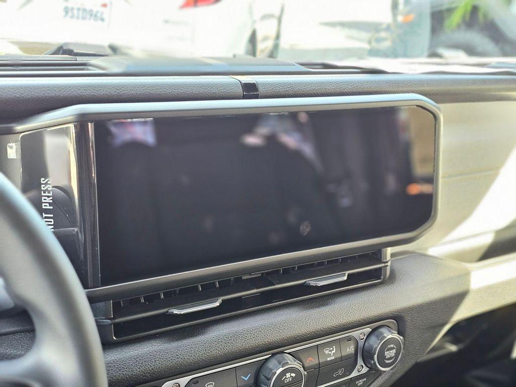 new 2026 Jeep Wrangler car, priced at $41,385