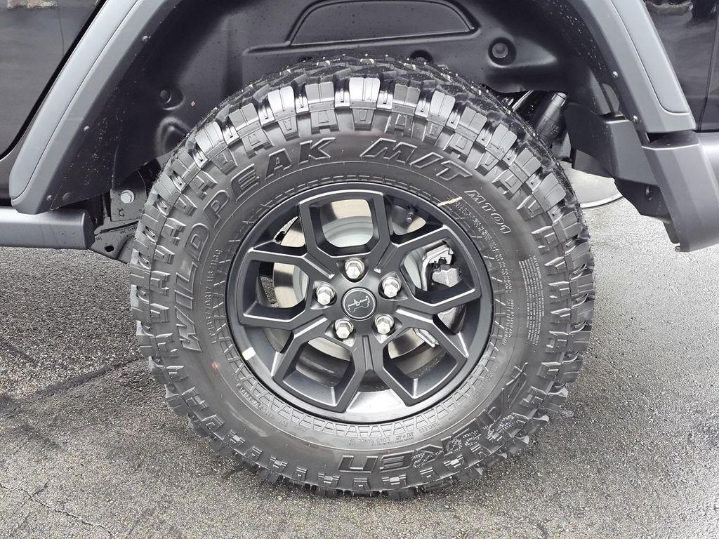 new 2026 Jeep Wrangler car, priced at $47,985