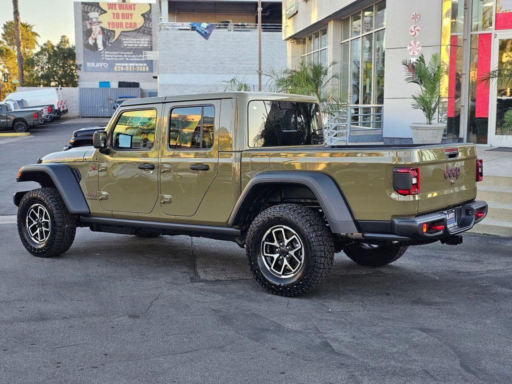 new 2026 Jeep Gladiator car, priced at $48,595