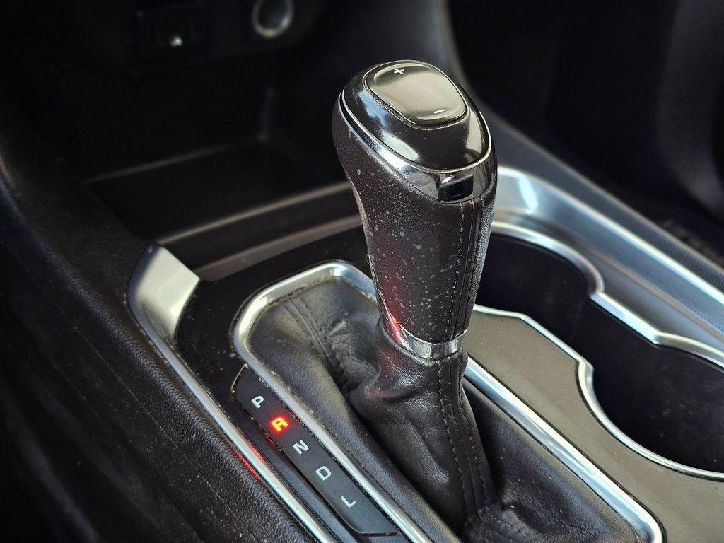 used 2020 Chevrolet Traverse car, priced at $19,595