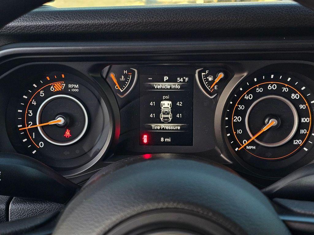 new 2026 Jeep Wrangler car, priced at $38,985