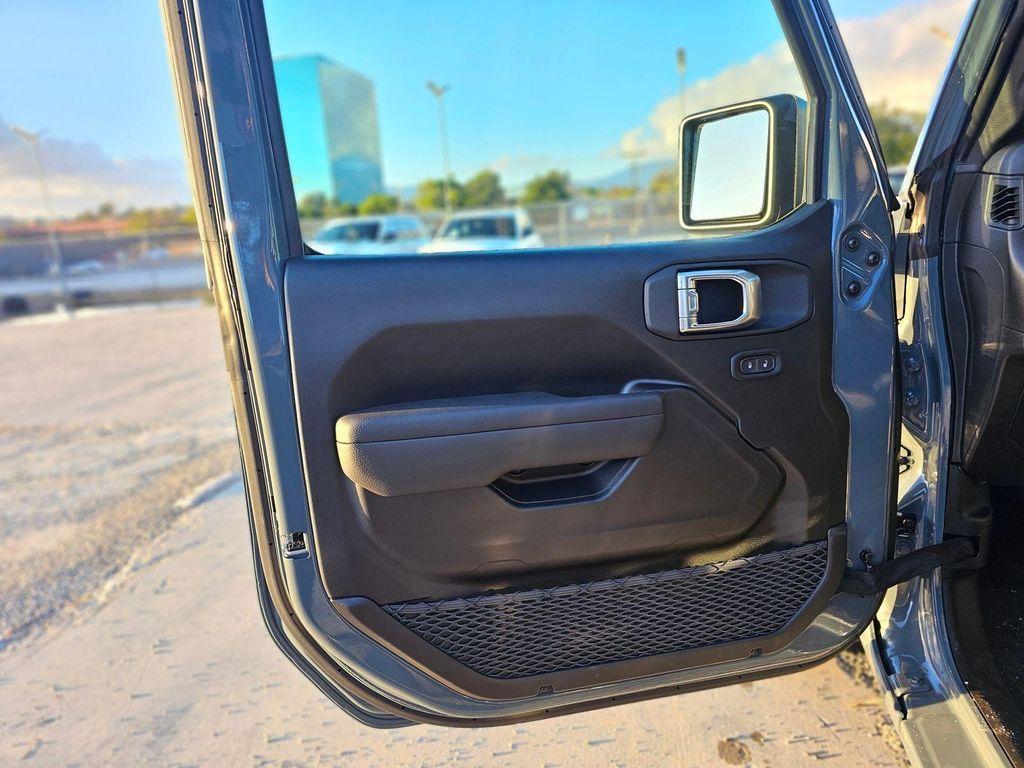 new 2026 Jeep Wrangler car, priced at $38,985