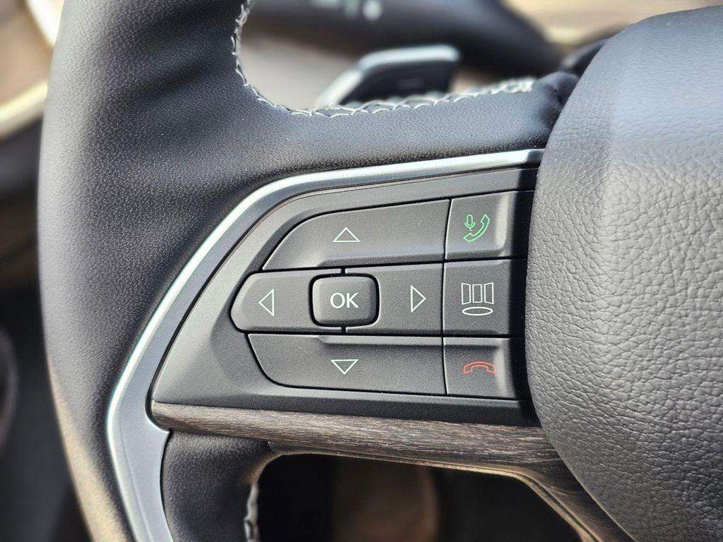 new 2026 Jeep Grand Cherokee car, priced at $32,355