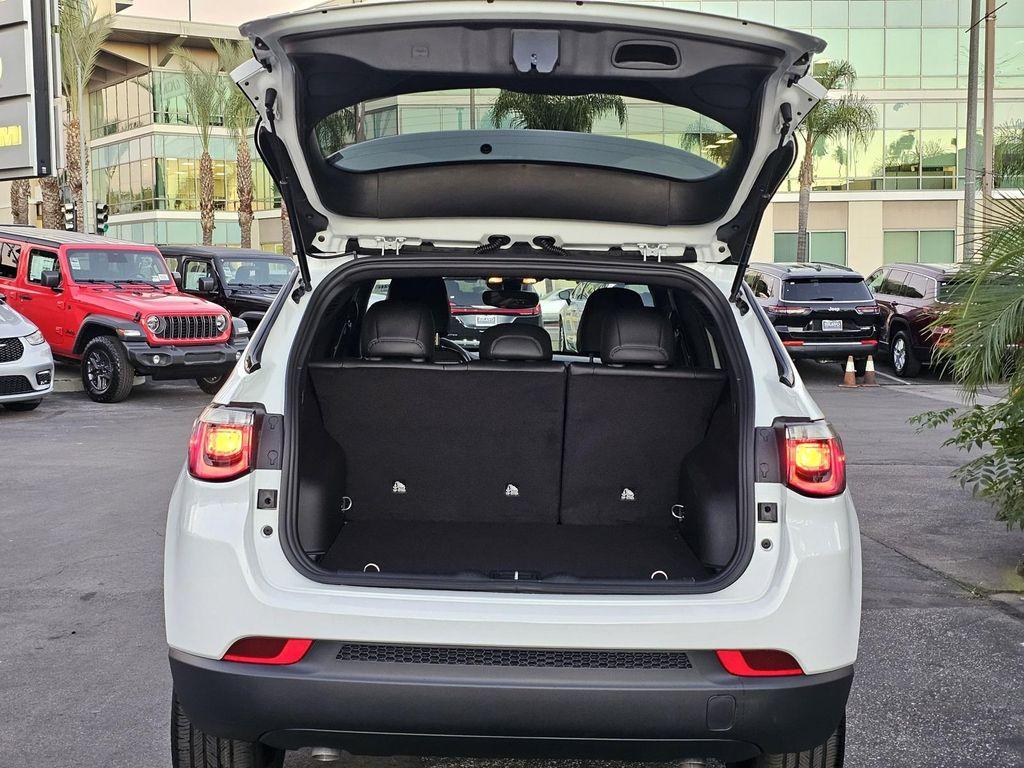 new 2026 Jeep Compass car, priced at $28,985