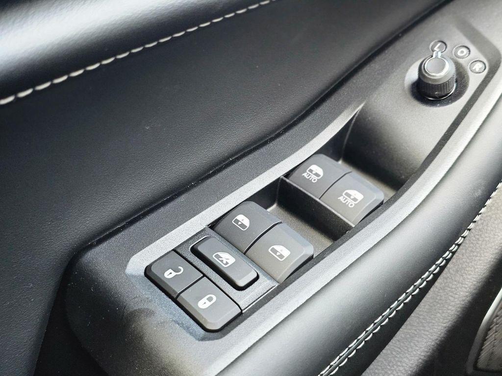 new 2026 Jeep Grand Cherokee car, priced at $44,685