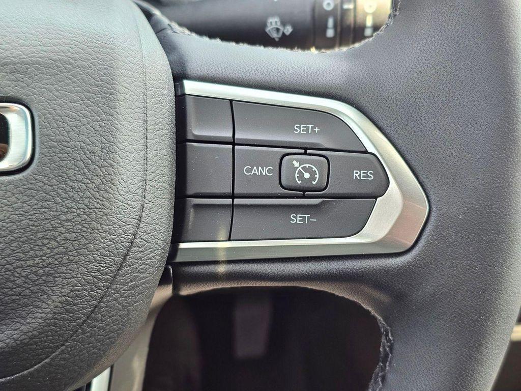 new 2026 Jeep Compass car, priced at $22,345
