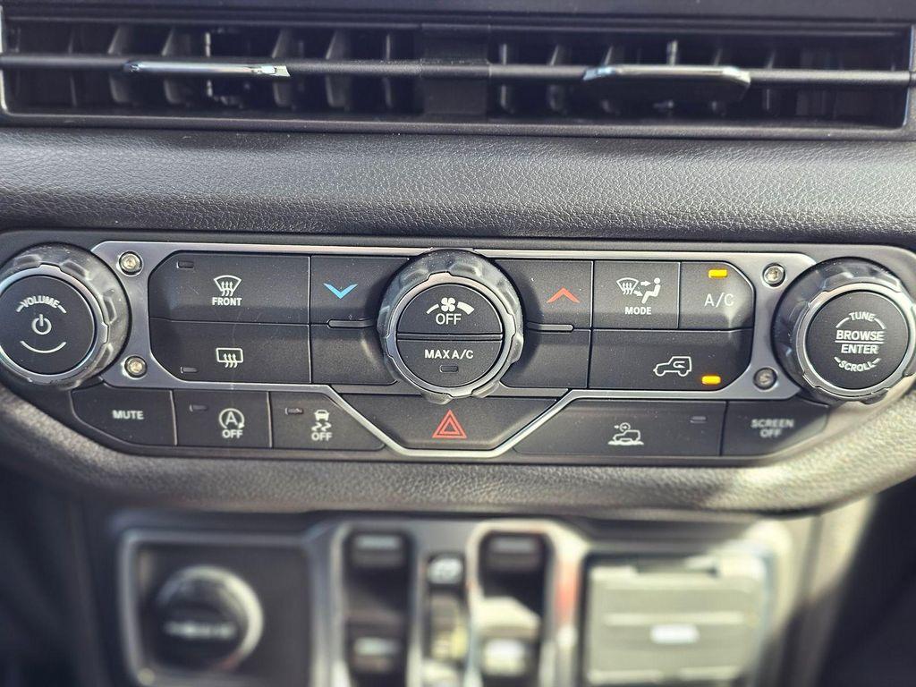 new 2026 Jeep Wrangler car, priced at $50,885