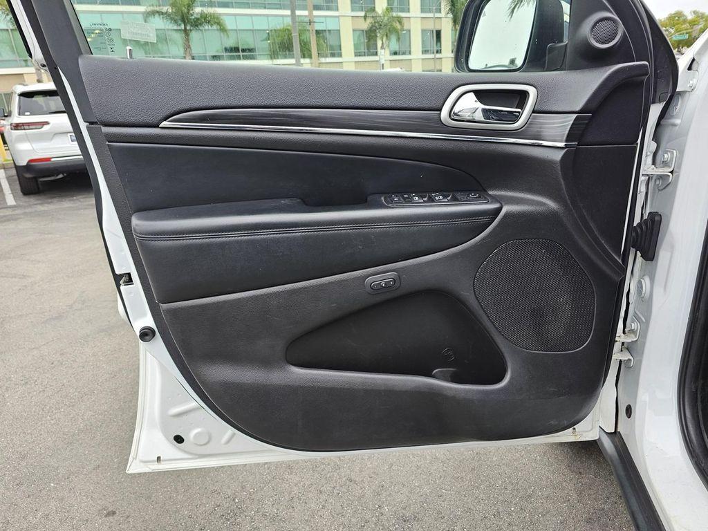 used 2020 Jeep Grand Cherokee car, priced at $19,265