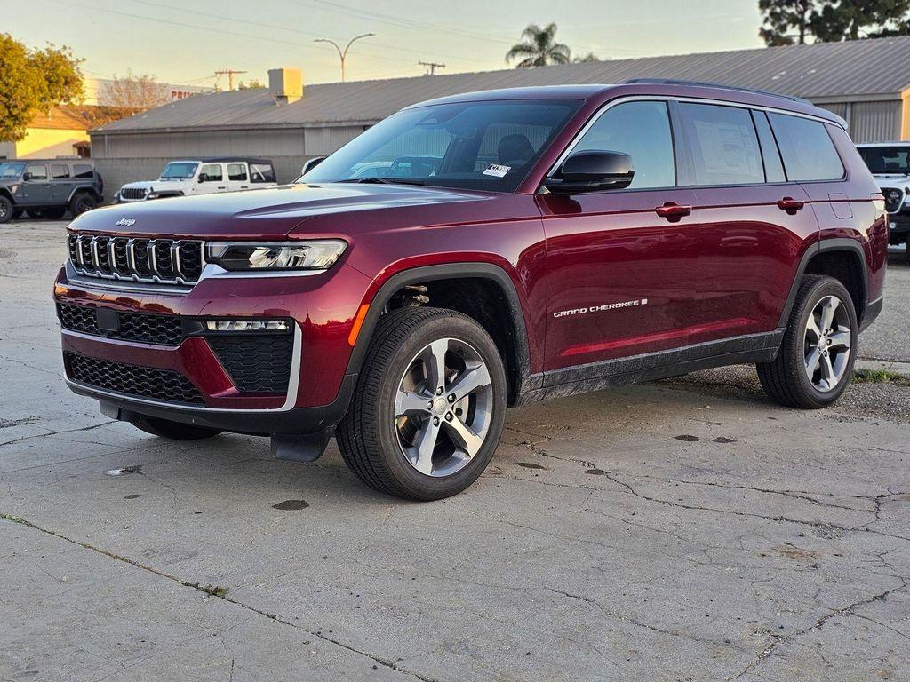 new 2026 Jeep Grand Cherokee L car, priced at $41,995