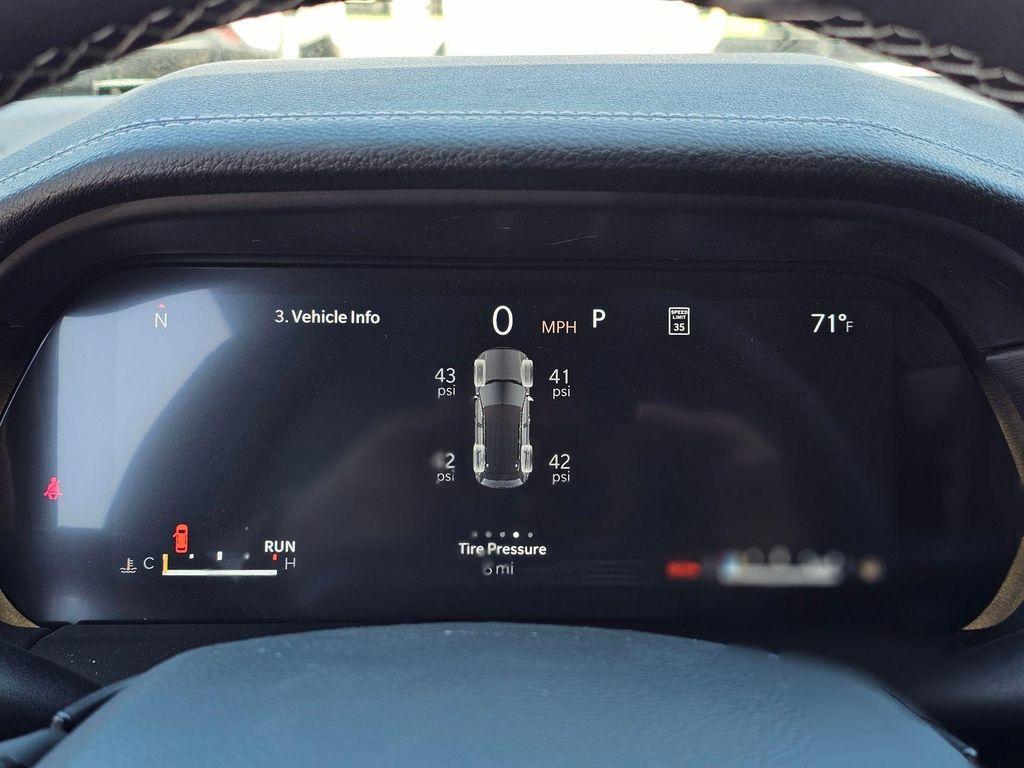 new 2026 Jeep Grand Cherokee car, priced at $40,595