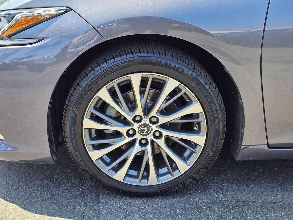 used 2019 Lexus ES 350 car, priced at $27,689
