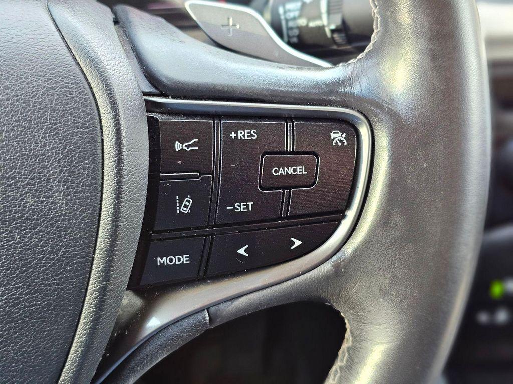 used 2019 Lexus ES 350 car, priced at $27,689