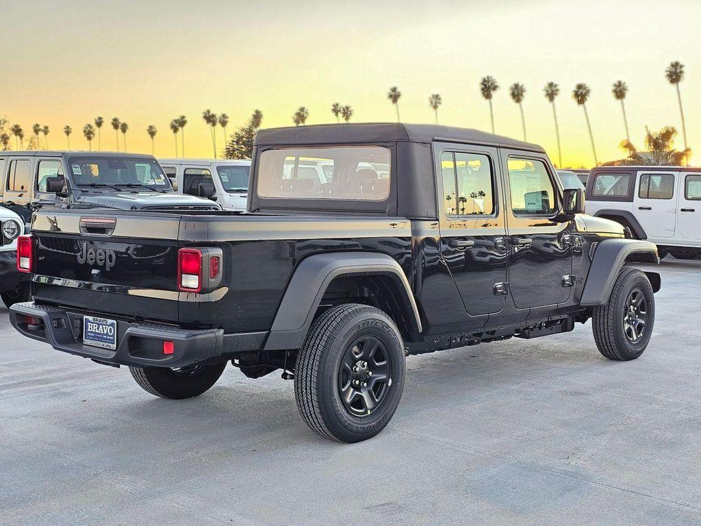 new 2026 Jeep Gladiator car, priced at $30,595