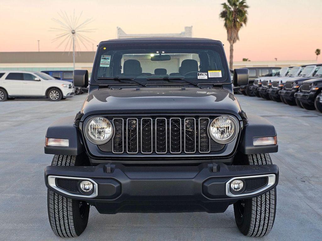 new 2026 Jeep Gladiator car, priced at $30,595