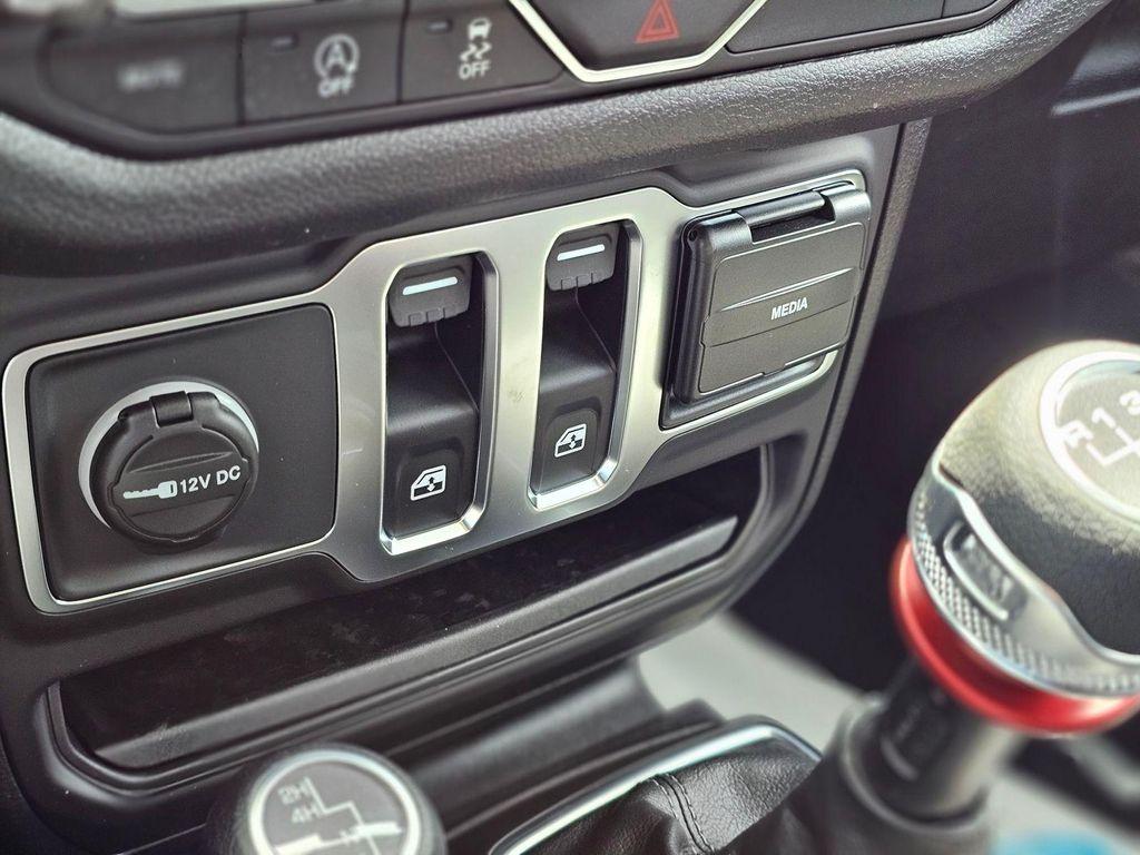 new 2026 Jeep Wrangler car, priced at $38,680