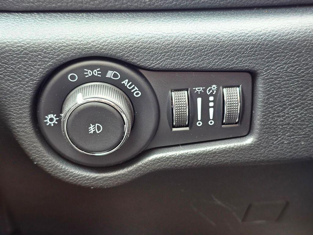 new 2026 Chrysler Pacifica car, priced at $43,135