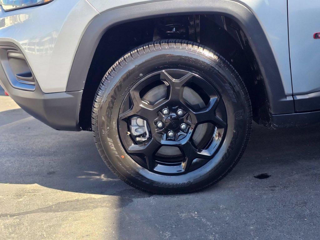 used 2024 Jeep Compass car, priced at $22,262