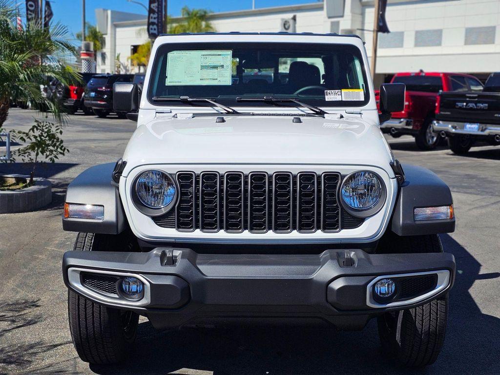 new 2026 Jeep Gladiator car, priced at $29,910