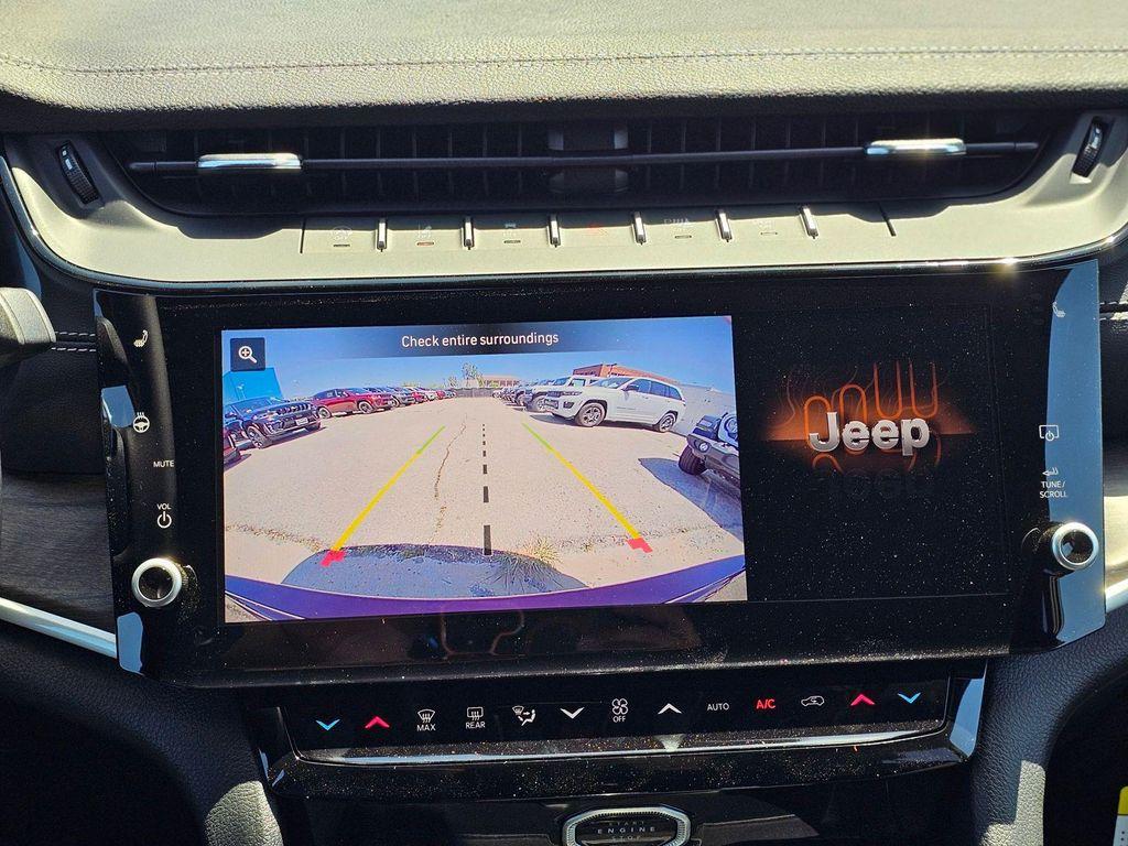 new 2026 Jeep Grand Cherokee car, priced at $40,350