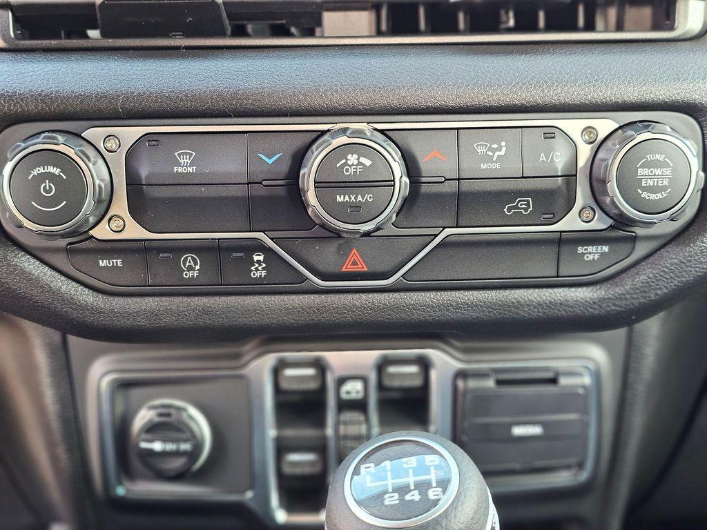 new 2026 Jeep Wrangler car, priced at $39,790