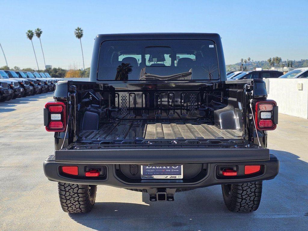 new 2026 Jeep Gladiator car, priced at $48,485