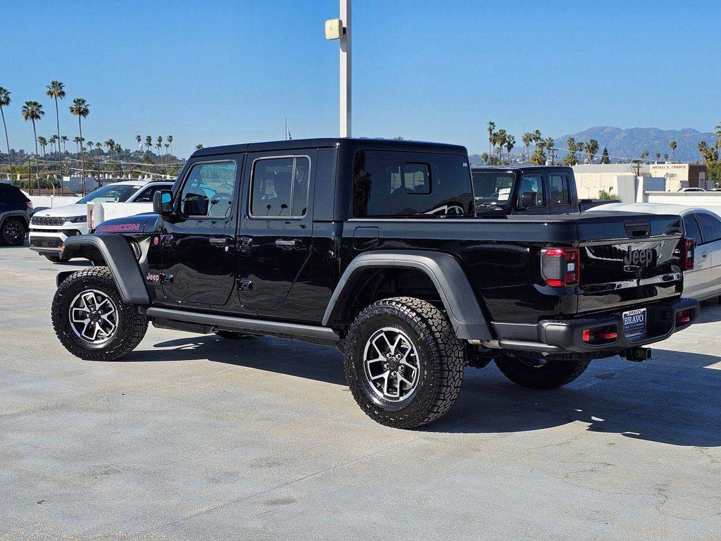new 2026 Jeep Gladiator car, priced at $48,485