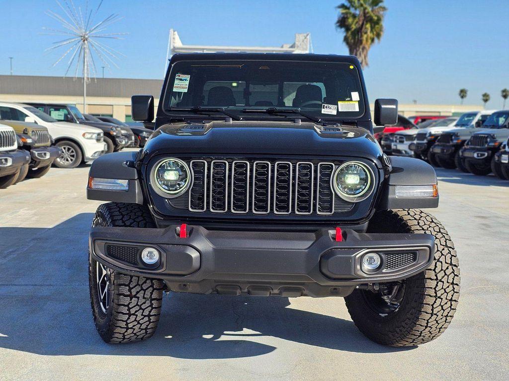 new 2026 Jeep Gladiator car, priced at $48,485