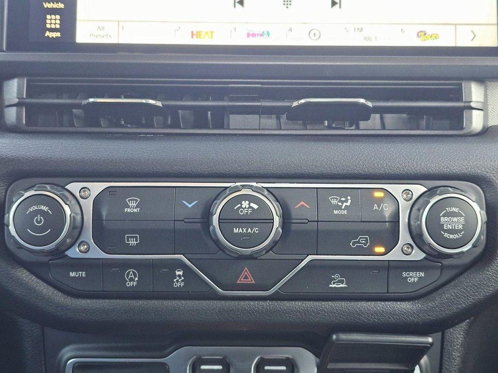 new 2026 Jeep Wrangler car, priced at $40,880