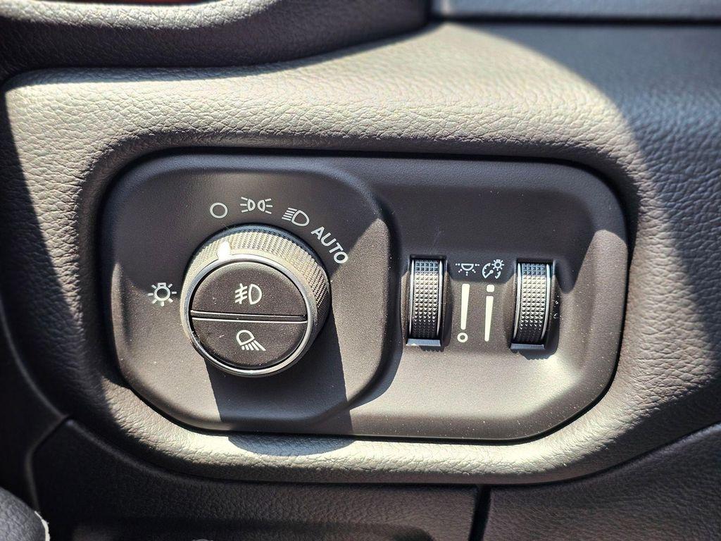 new 2026 Ram 1500 car, priced at $62,025