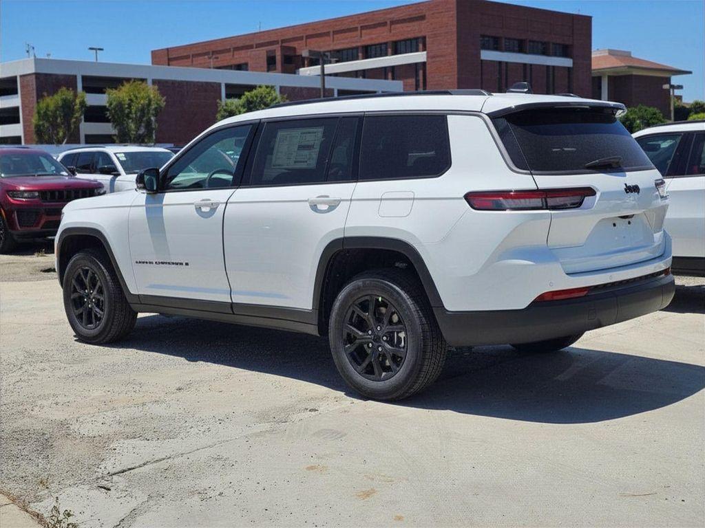 new 2026 Jeep Grand Cherokee L car, priced at $43,940