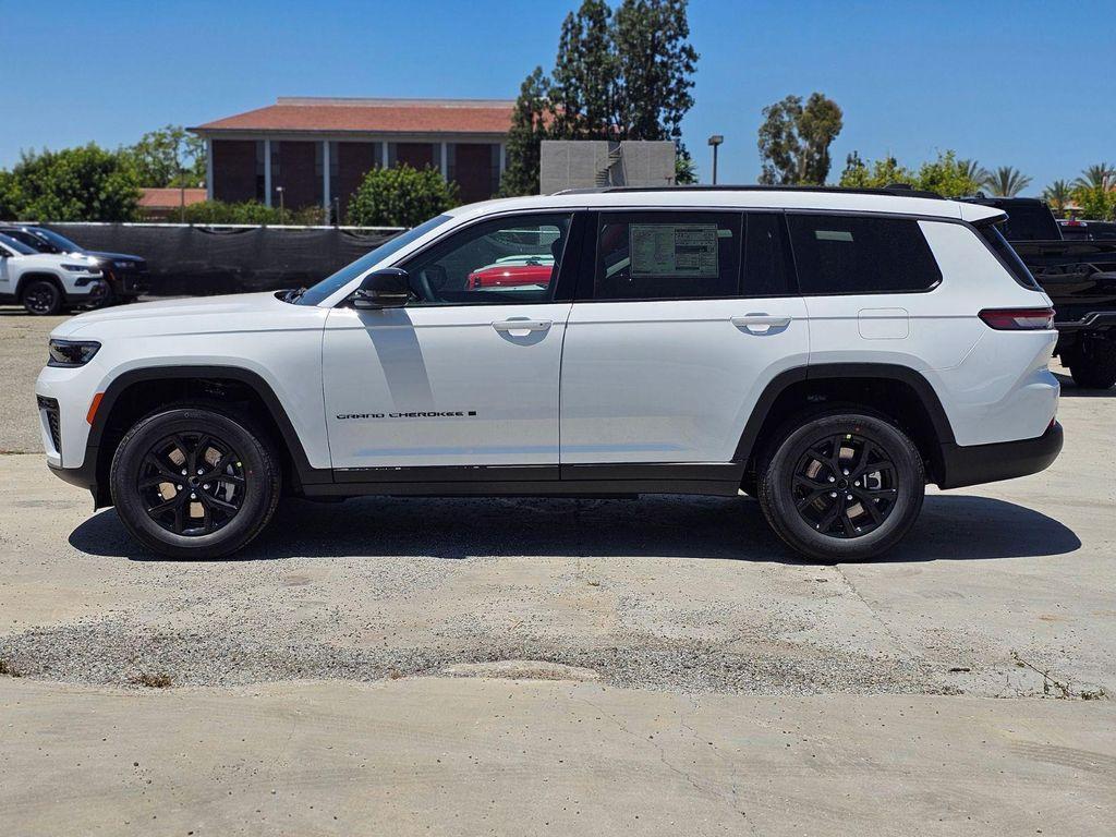 new 2026 Jeep Grand Cherokee L car, priced at $43,940