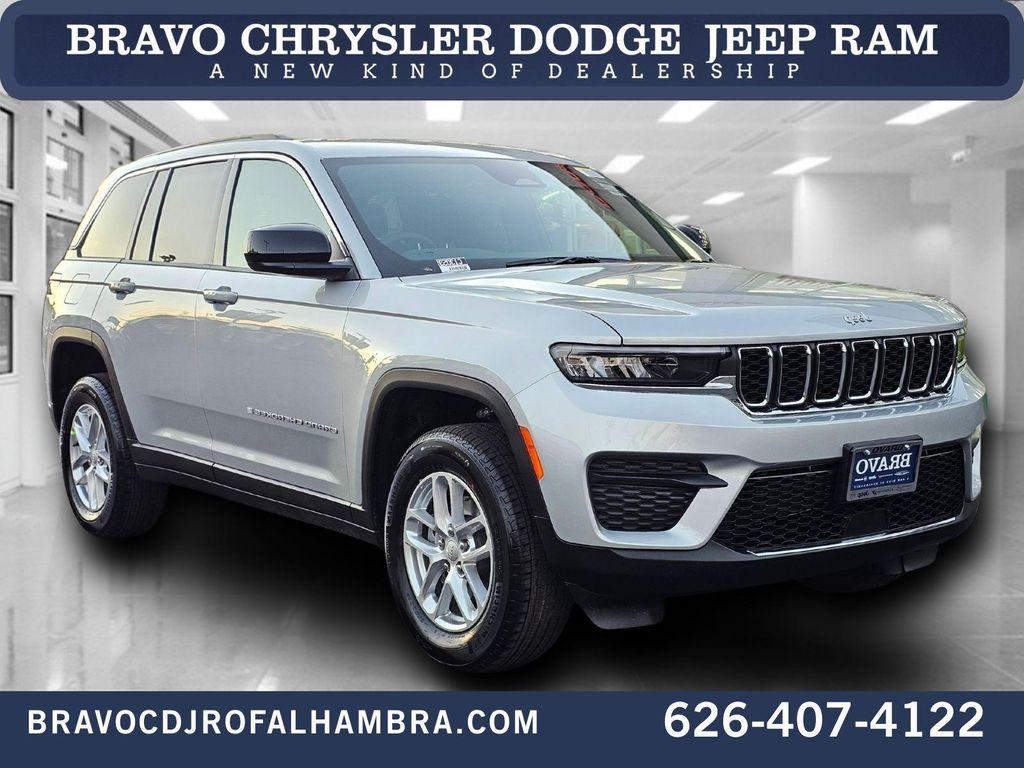 new 2026 Jeep Grand Cherokee car, priced at $32,495