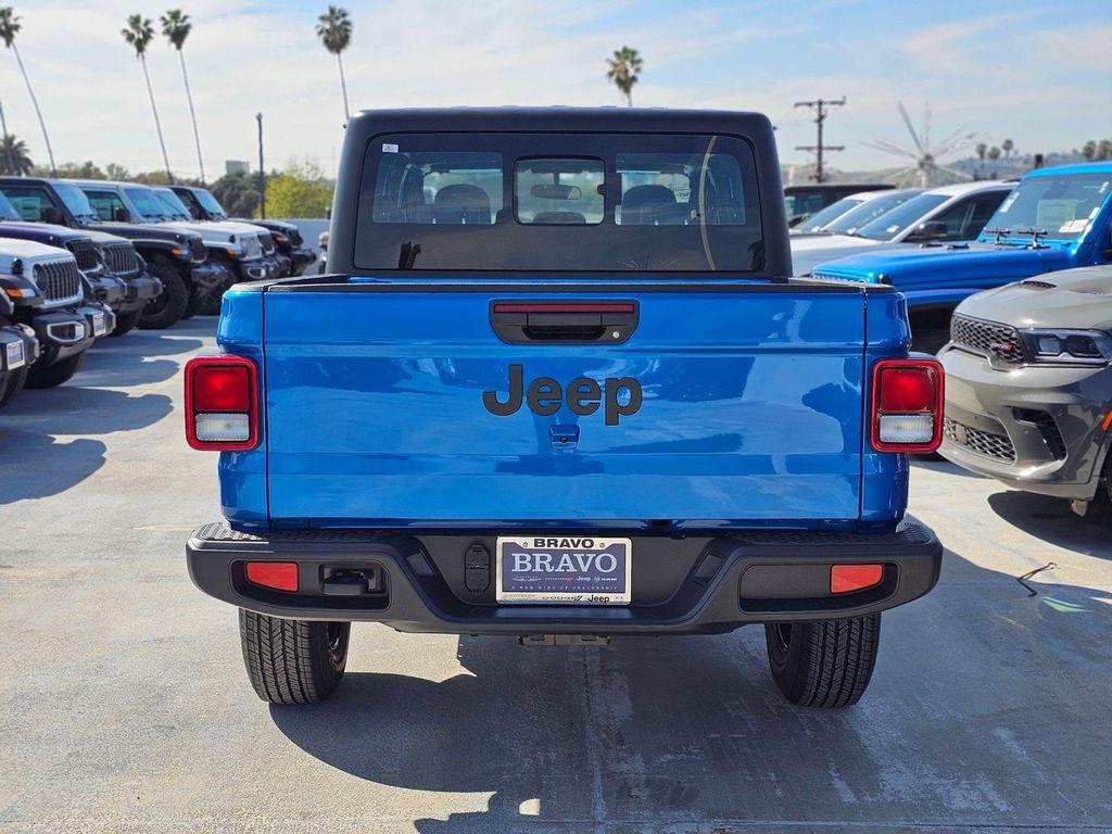new 2026 Jeep Gladiator car, priced at $40,190