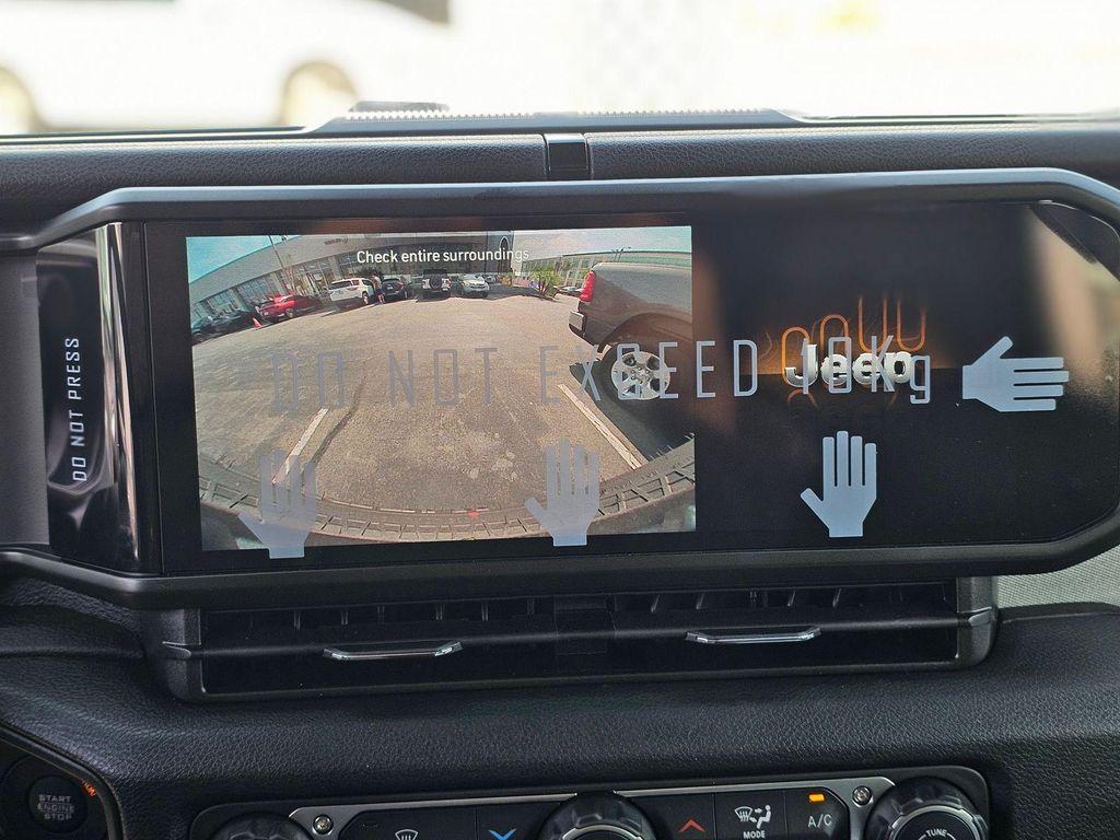 new 2026 Jeep Wrangler car, priced at $49,985