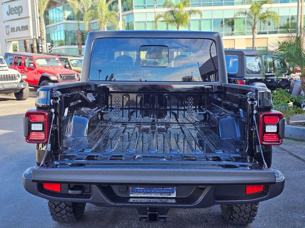 new 2026 Jeep Gladiator car, priced at $40,495