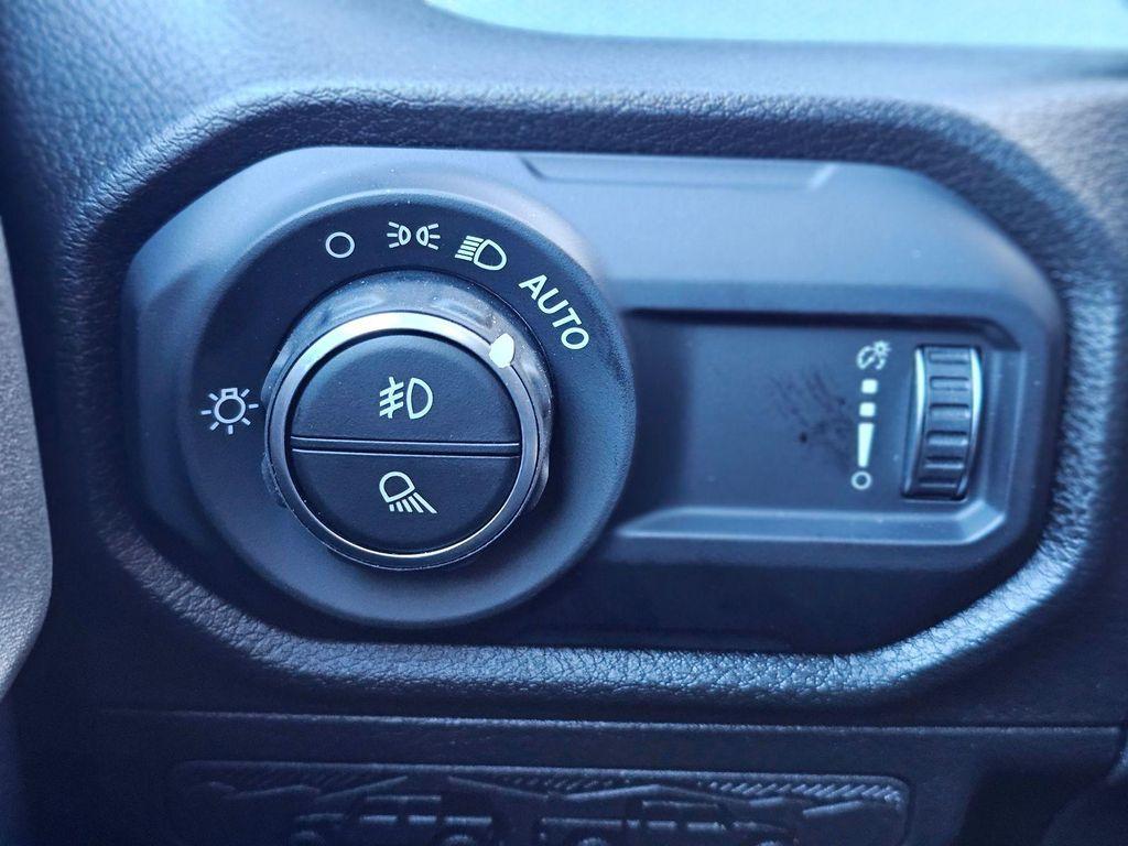 new 2026 Jeep Gladiator car, priced at $40,495