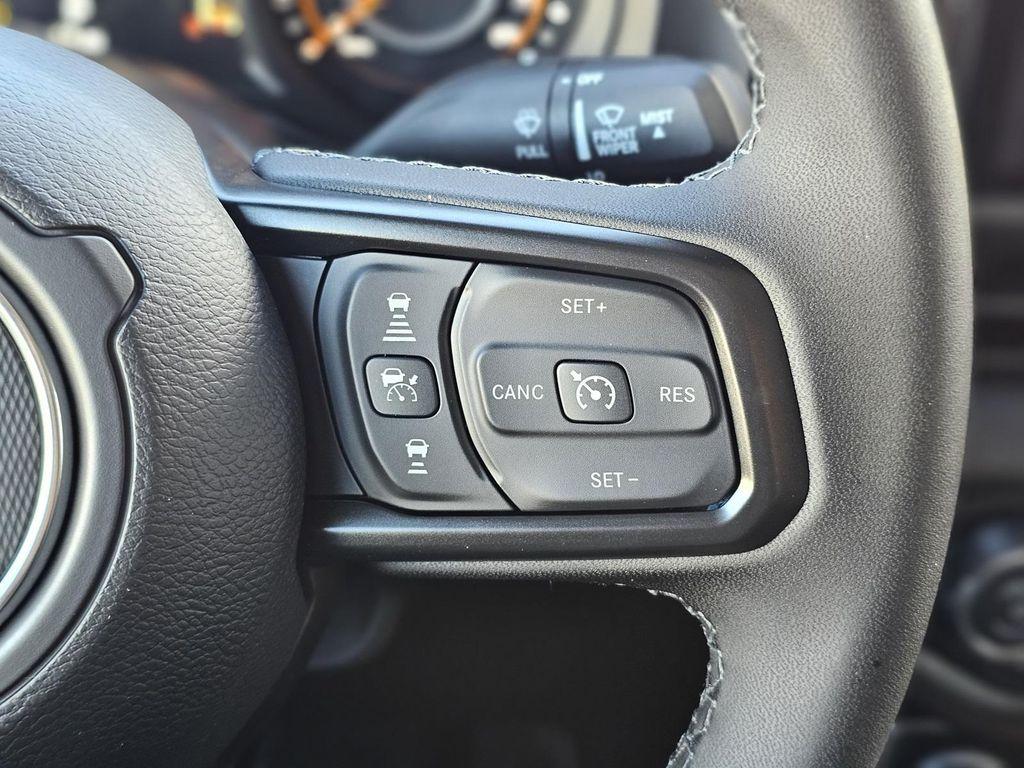 new 2026 Jeep Gladiator car, priced at $41,495