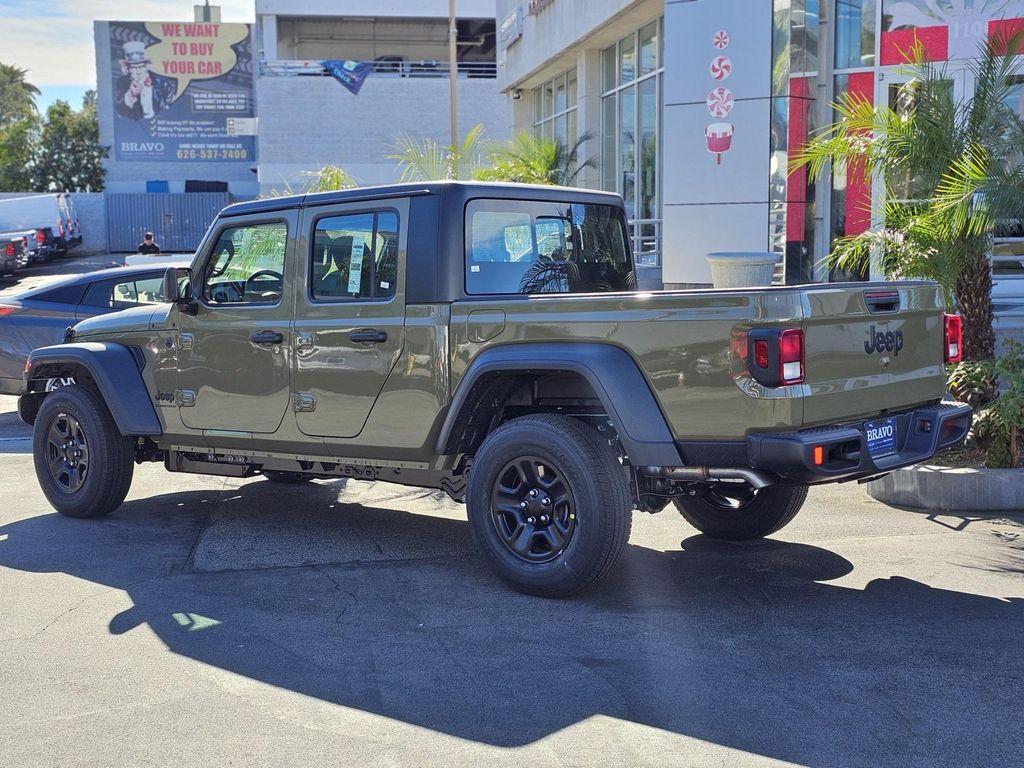 new 2026 Jeep Gladiator car, priced at $35,315