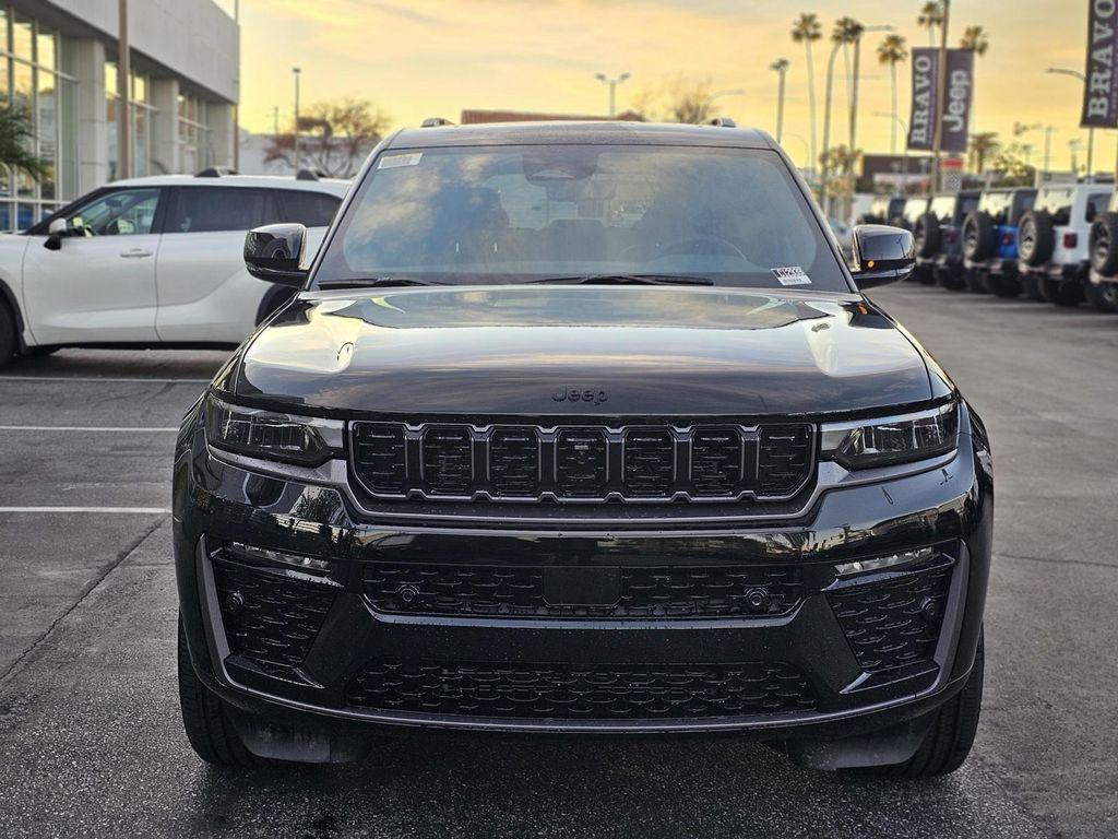 new 2026 Jeep Grand Cherokee car, priced at $45,280