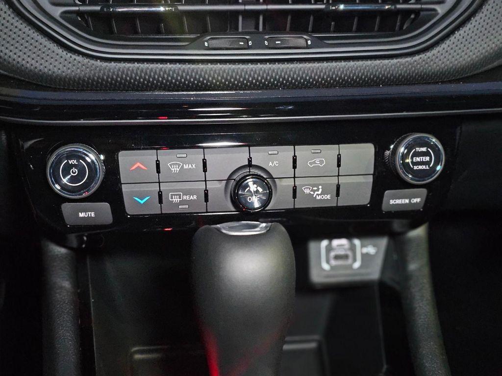 new 2026 Jeep Compass car, priced at $29,940